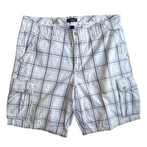 Macy's Mens Plaid Cargo Shorts Size 38 Blue Gray White Cotton 6-Pocket